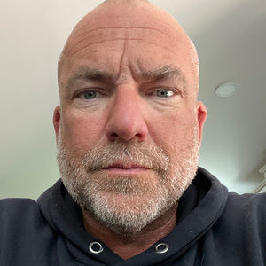 Meet your Posher, Cory